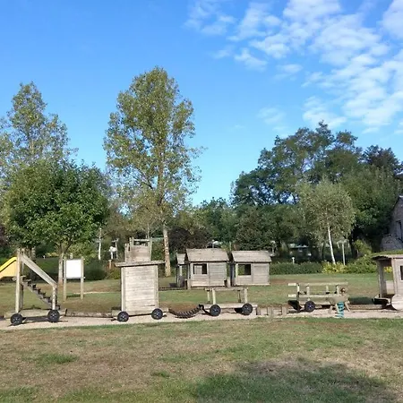 Camping Le Caussanel * Canet-de-Salars