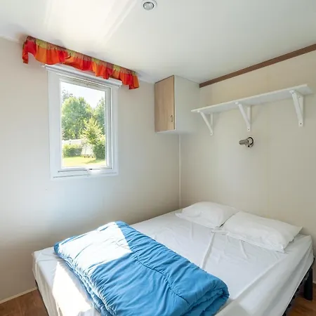 Camping Le Caussanel * Canet-de-Salars