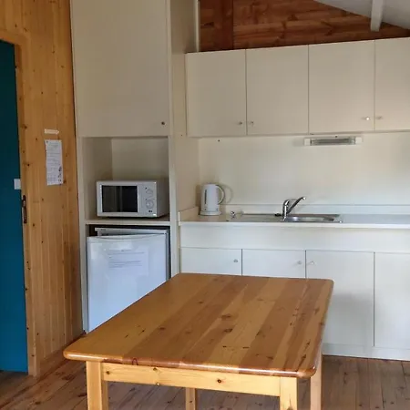 Camping Le Caussanel Κάμπινγκ *