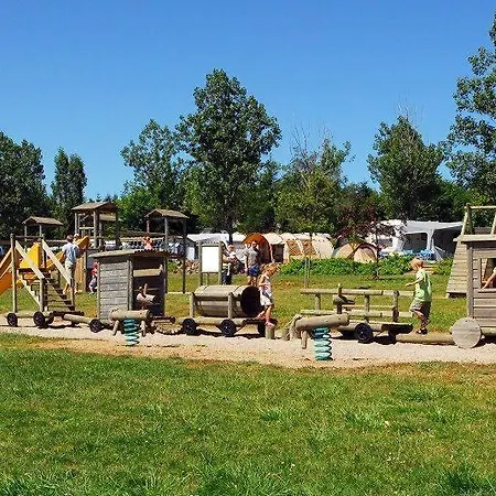 Campsite Camping Le Caussanel