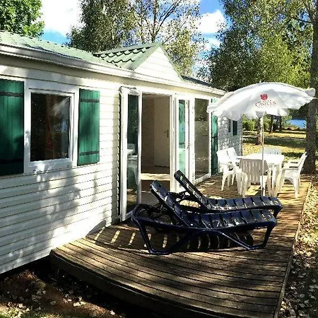 Campsite Camping Le Caussanel Canet-de-Salars